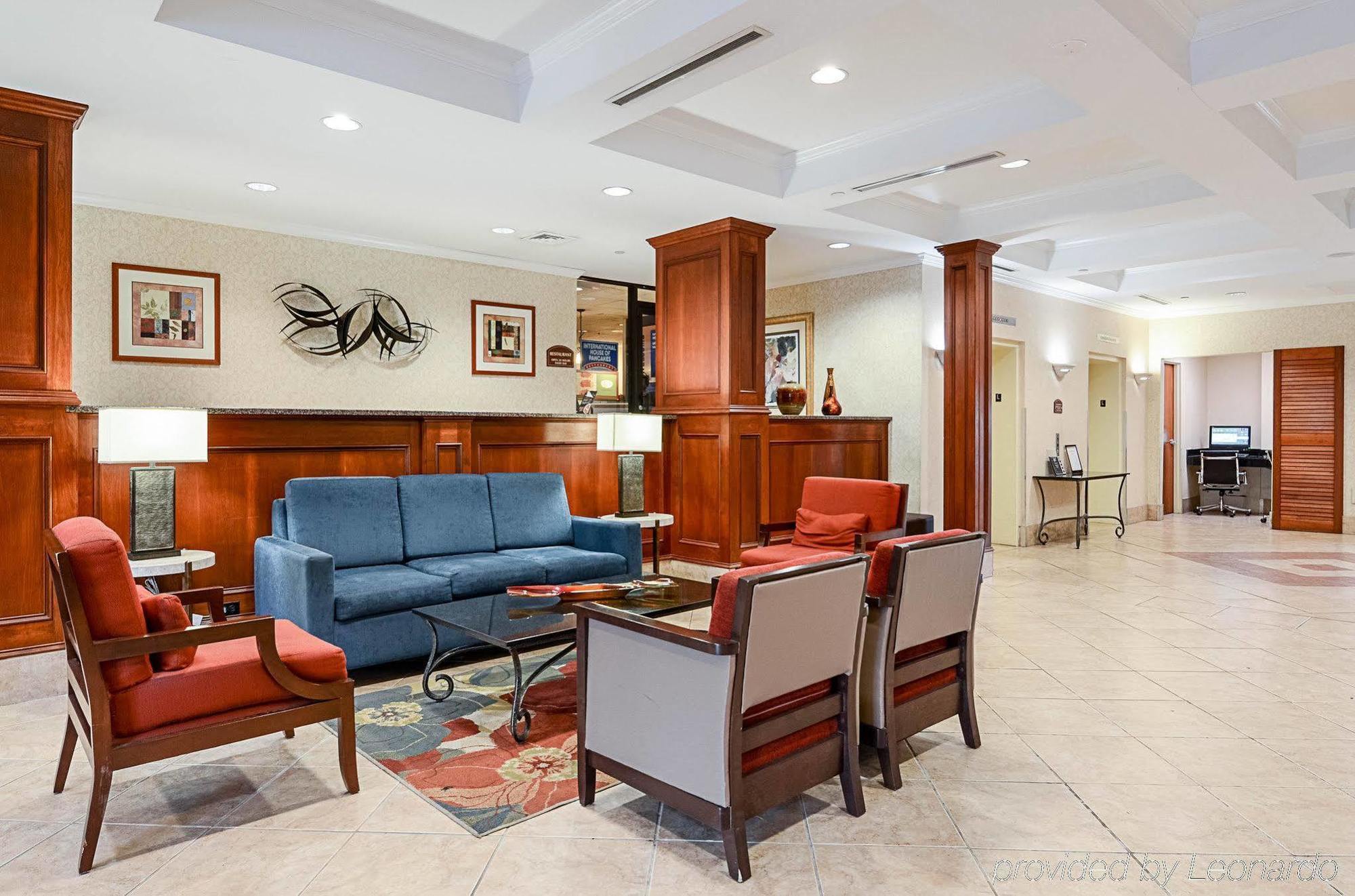 Fairfield Inn & Suites By Marriott Alexandria West/Mark Center Exterior foto