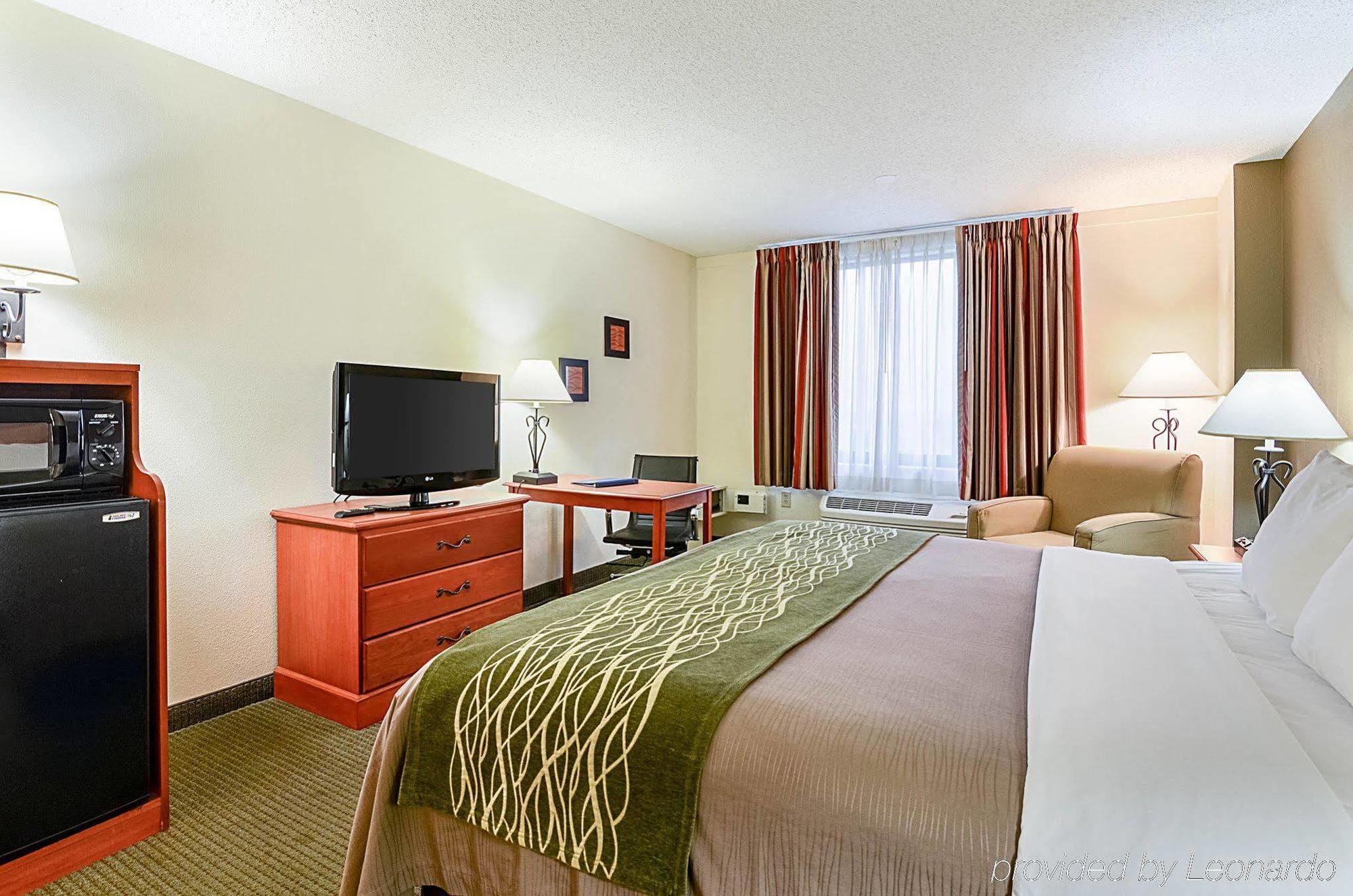 Fairfield Inn & Suites By Marriott Alexandria West/Mark Center Exterior foto