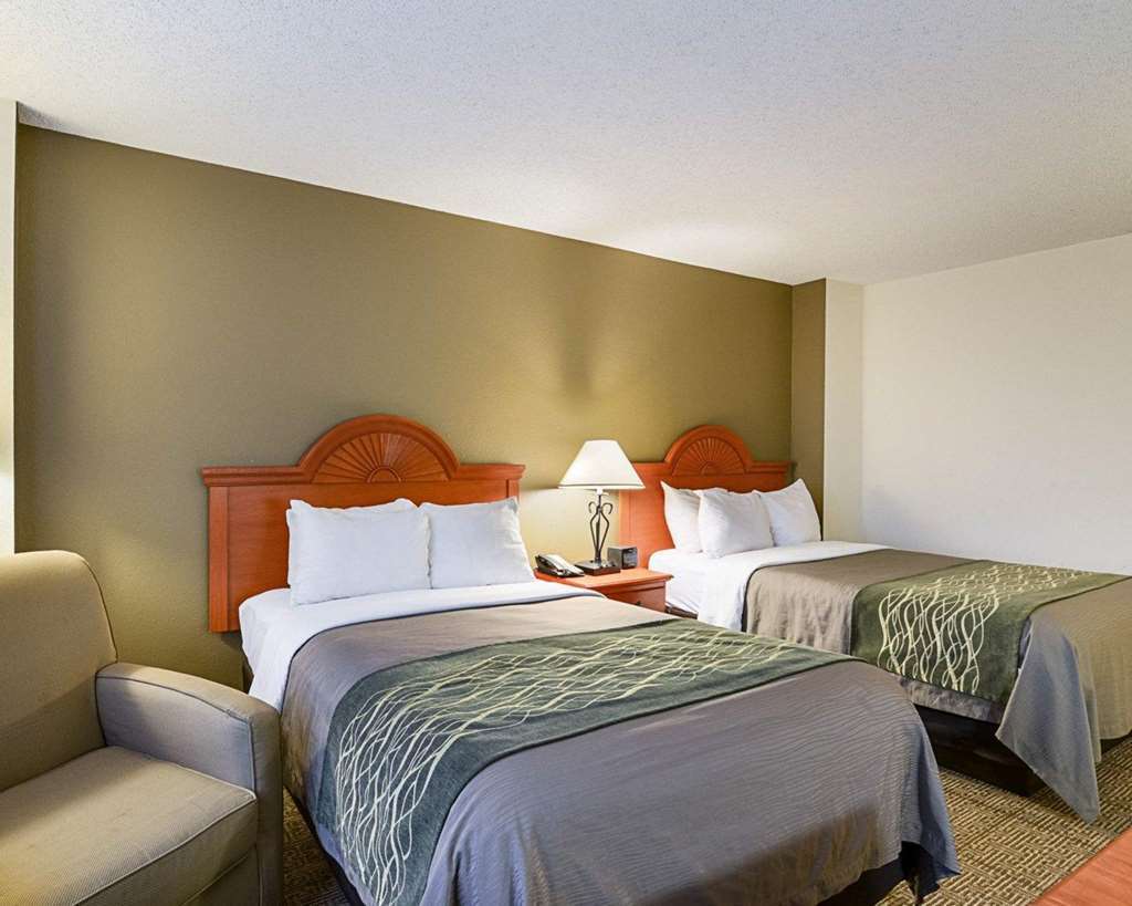 Fairfield Inn & Suites By Marriott Alexandria West/Mark Center Exterior foto
